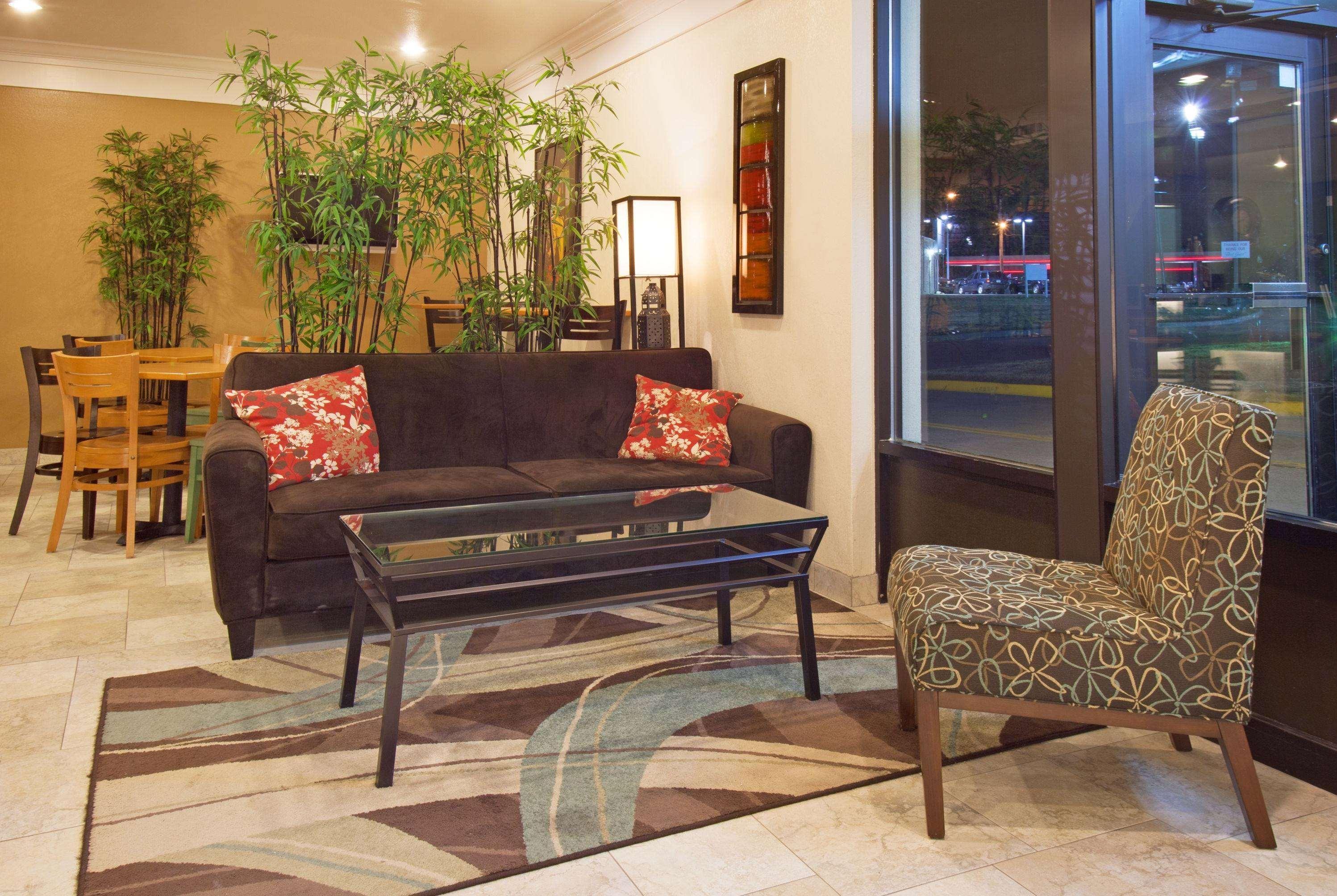 Americinn By Wyndham Johnston Des Moines Urbandale Экстерьер фото
