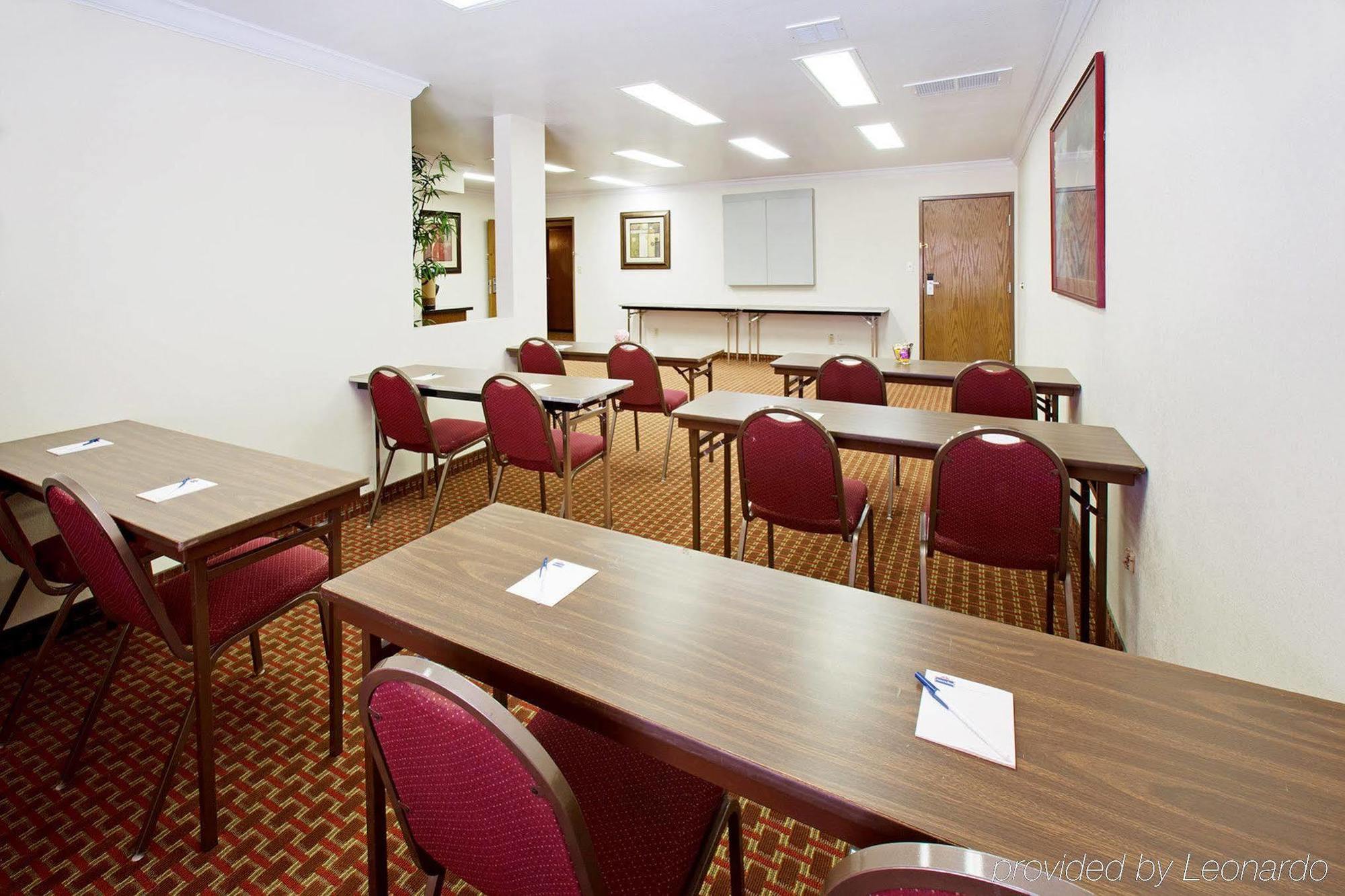Americinn By Wyndham Johnston Des Moines Urbandale Экстерьер фото